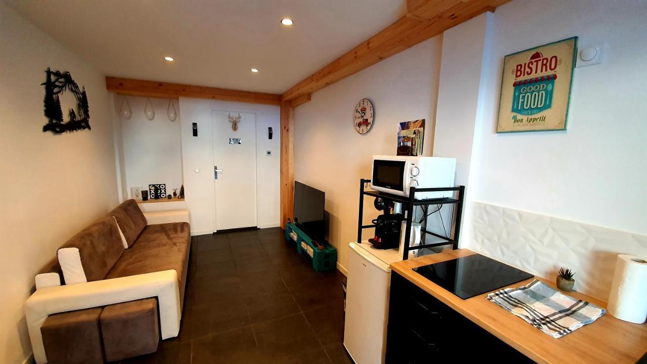 La Pause De L'Ours Apartment Saint-Etienne-de-Tinee Exterior photo